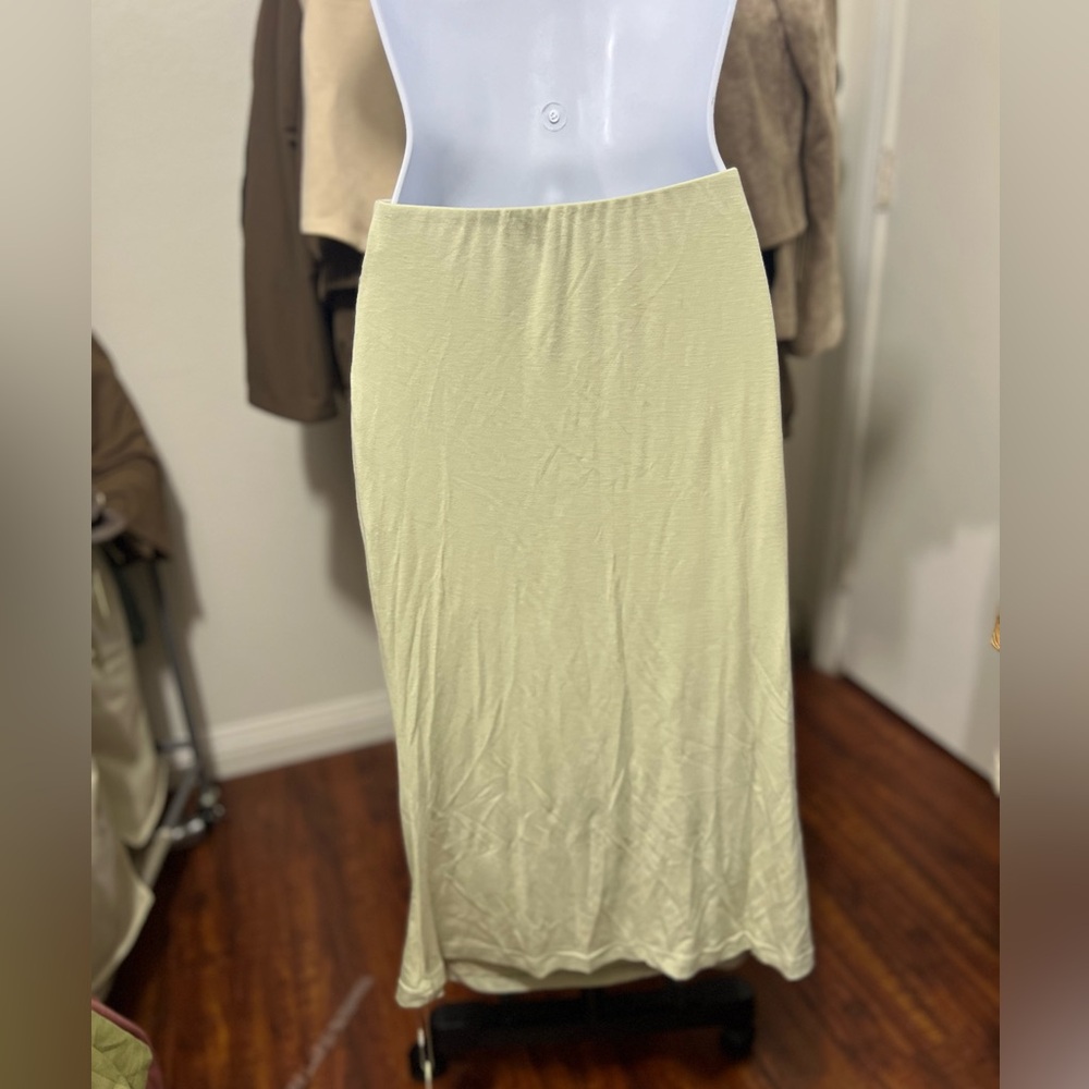 OGL Eco-SkinKiss®2.0 Ruched Side Mermaid Midi Skirt - Picture 4 of 9